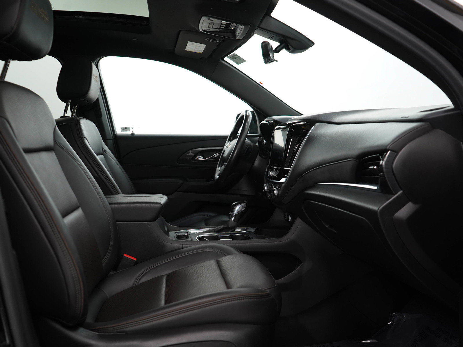 2022 Chevrolet Traverse High Country photo 4
