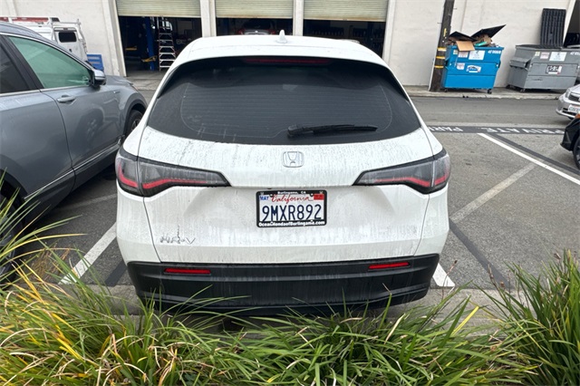 2024 Honda HR-V LX photo 3