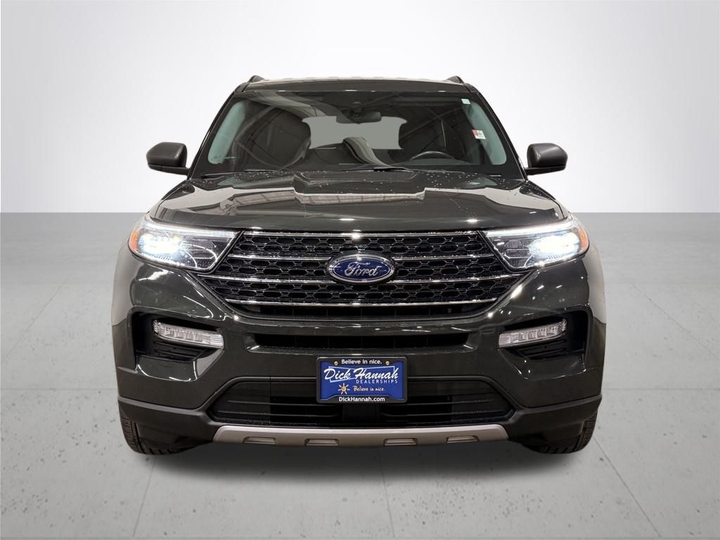 2022 Ford Explorer XLT photo 3