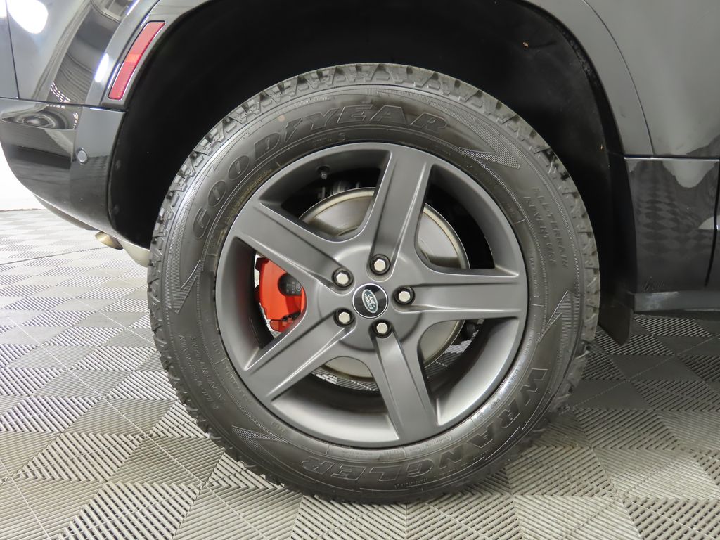 2021 Land Rover Defender 90 X photo 26