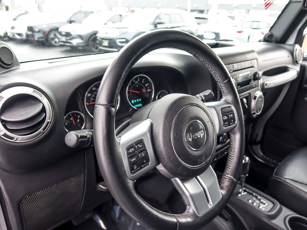 2014 JEEP WRANGLER - Image 10