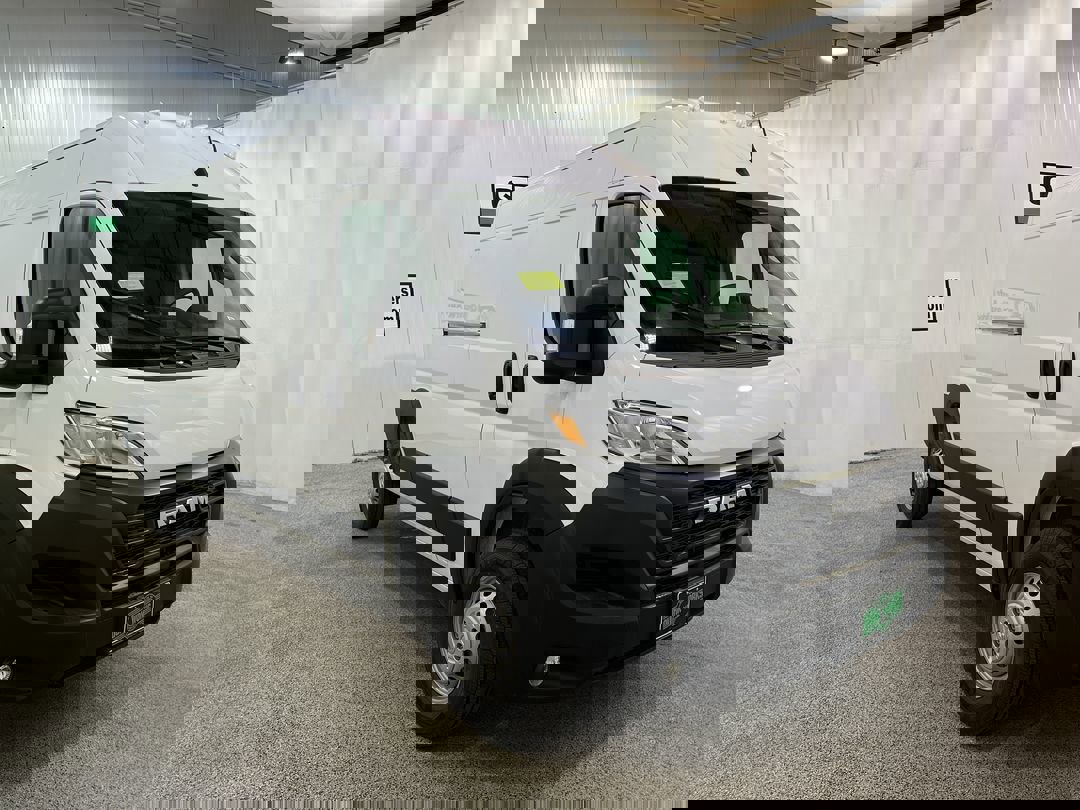 2025 Ram ProMaster 2500 photo 3