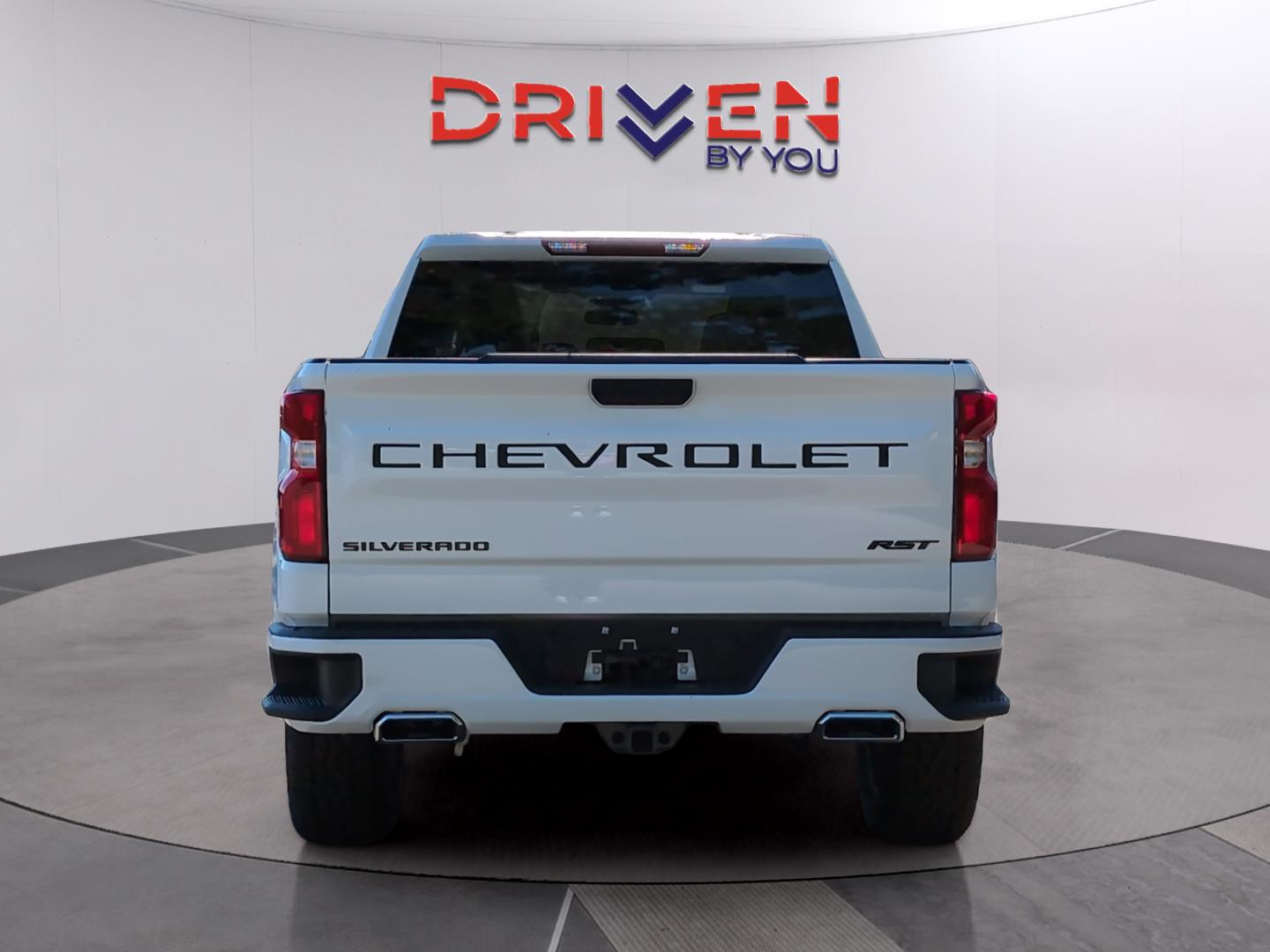 2026 Chevrolet Silverado 1500 RST photo 4