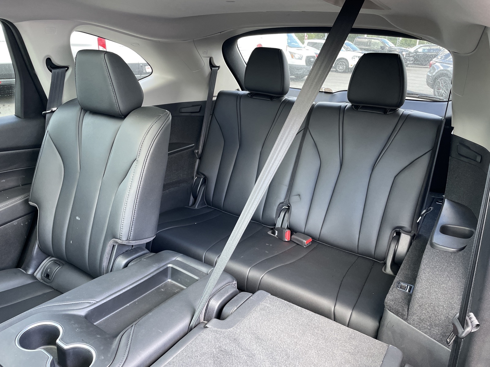 2024 Acura MDX SH-AWD photo 4
