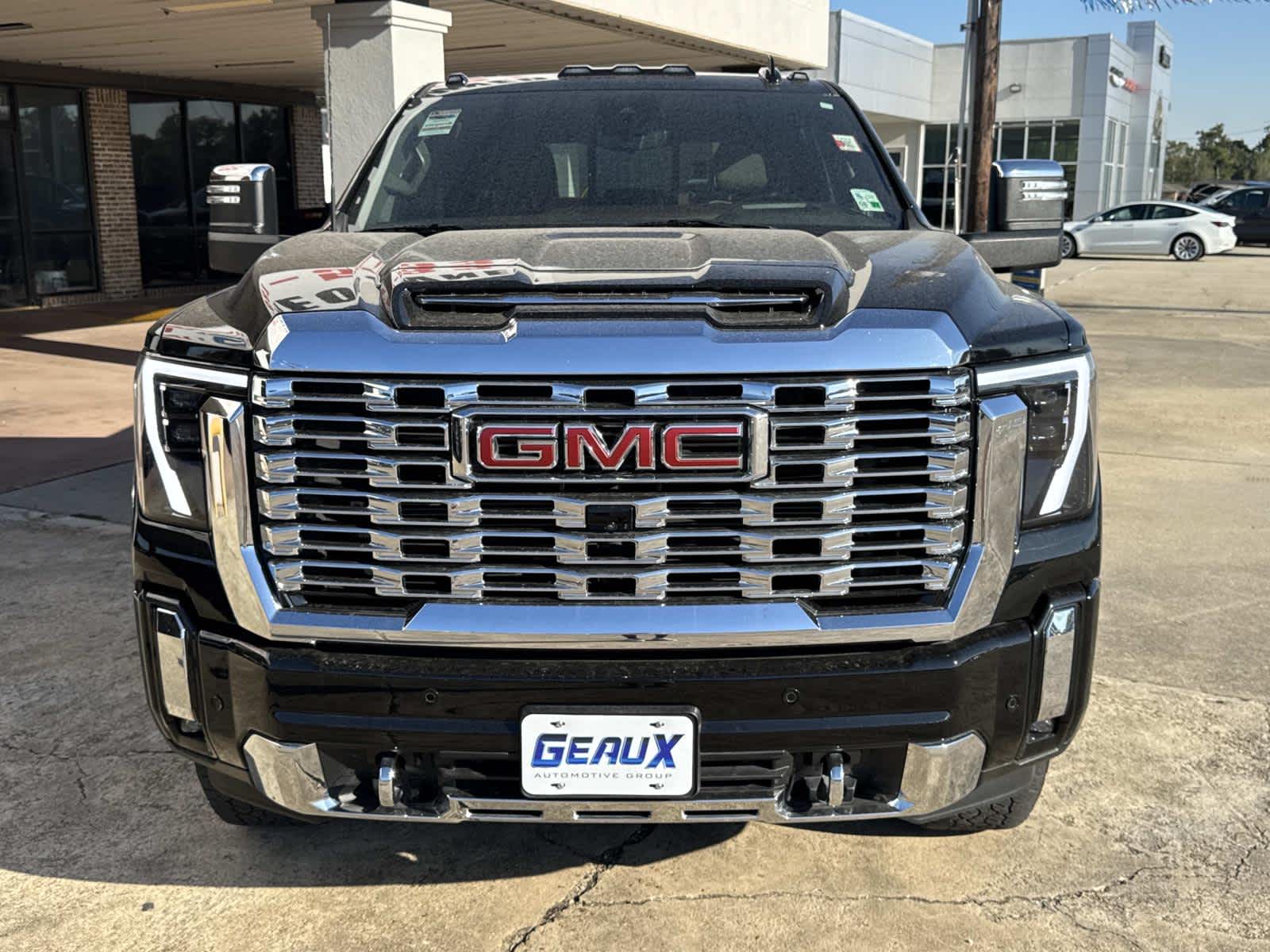 2024 Gmc Sierra HD Denali photo 3