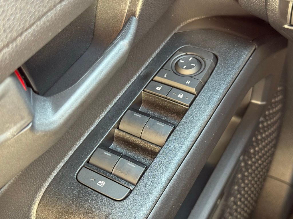 2025 Toyota 4Runner TRD Off-Road photo 19