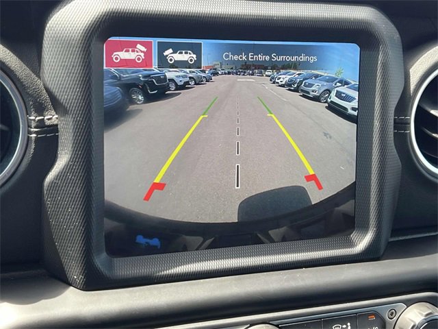 2022 Jeep Wrangler Unlimited Sahara 4xe photo 23