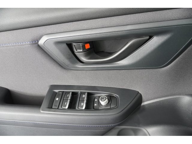 2025 Subaru Forester Premium photo 10