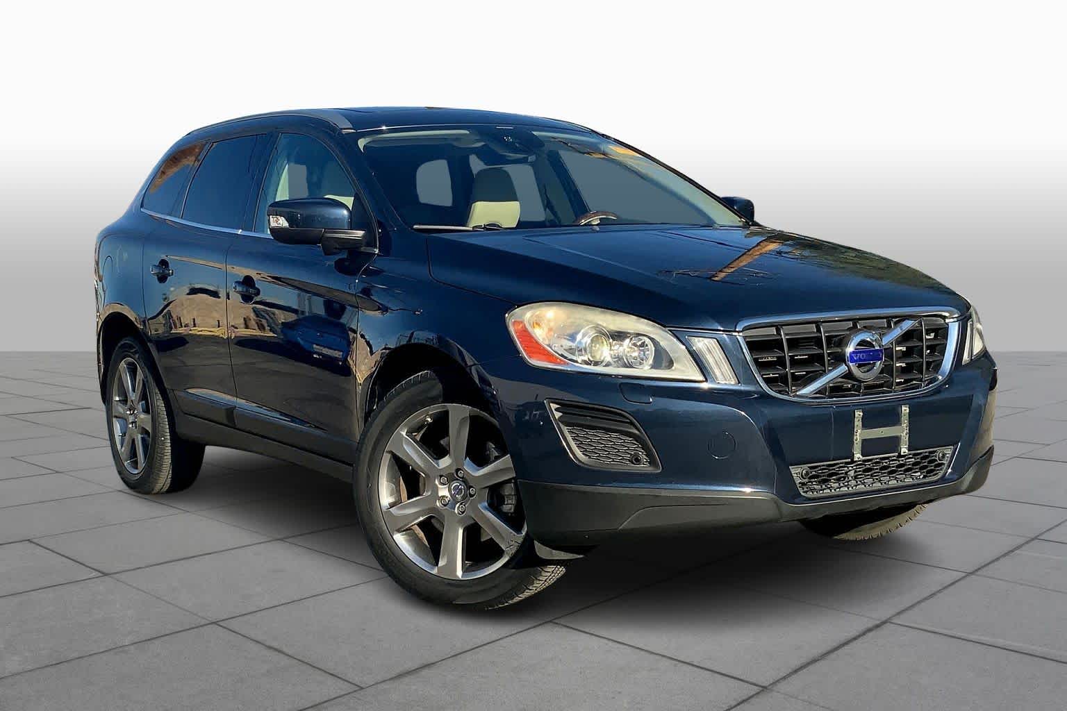 Used 2013 Volvo XC60 3.2 Platinum with VIN YV4952DLXD2388970 for sale in El Paso, TX