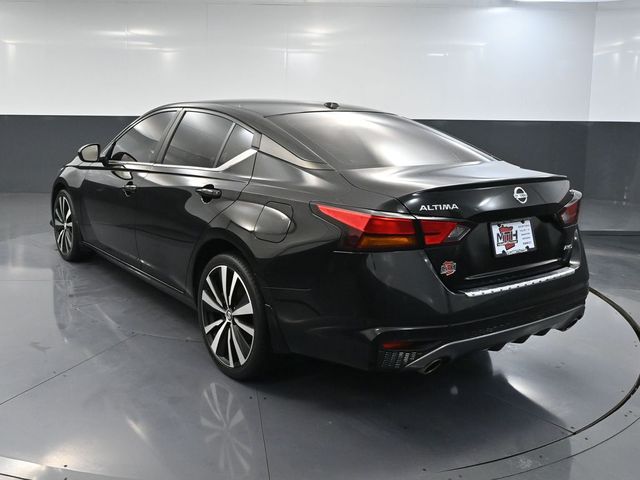 2021 Nissan Altima 2.5 SR photo 4