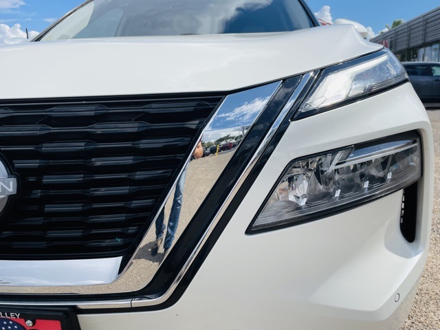 2023 Nissan Rogue SL photo 6