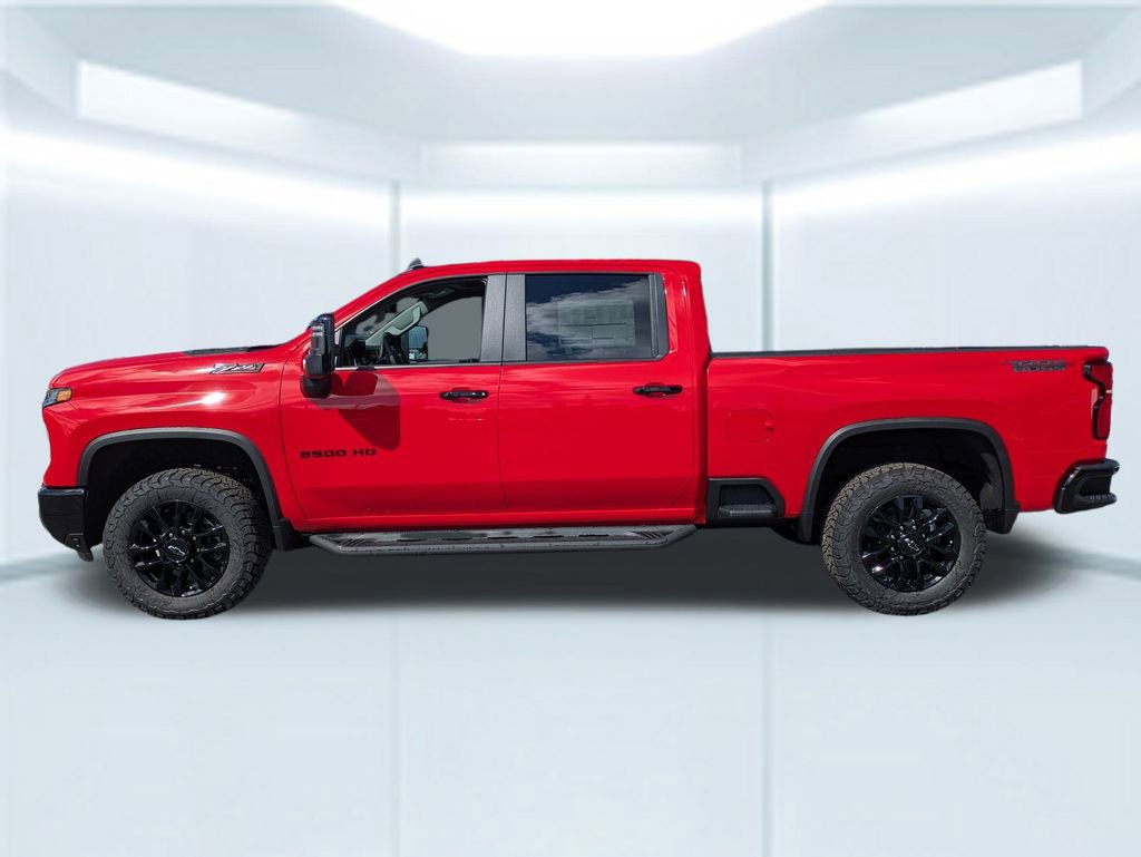 2026 Chevrolet Silverado 2500HD LT photo 2