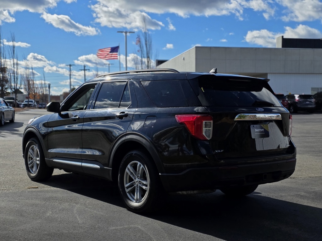 2022 Ford Explorer XLT photo 4