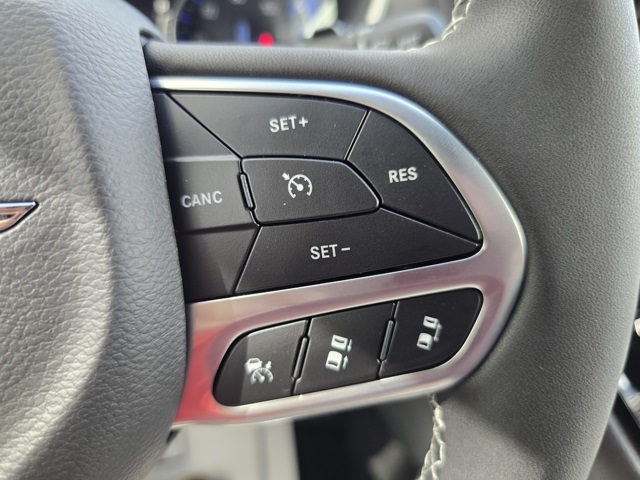 2026 Chrysler Pacifica photo 20