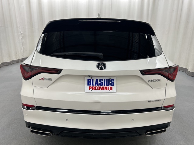 2022 Acura MDX A-Spec SH-AWD photo 5