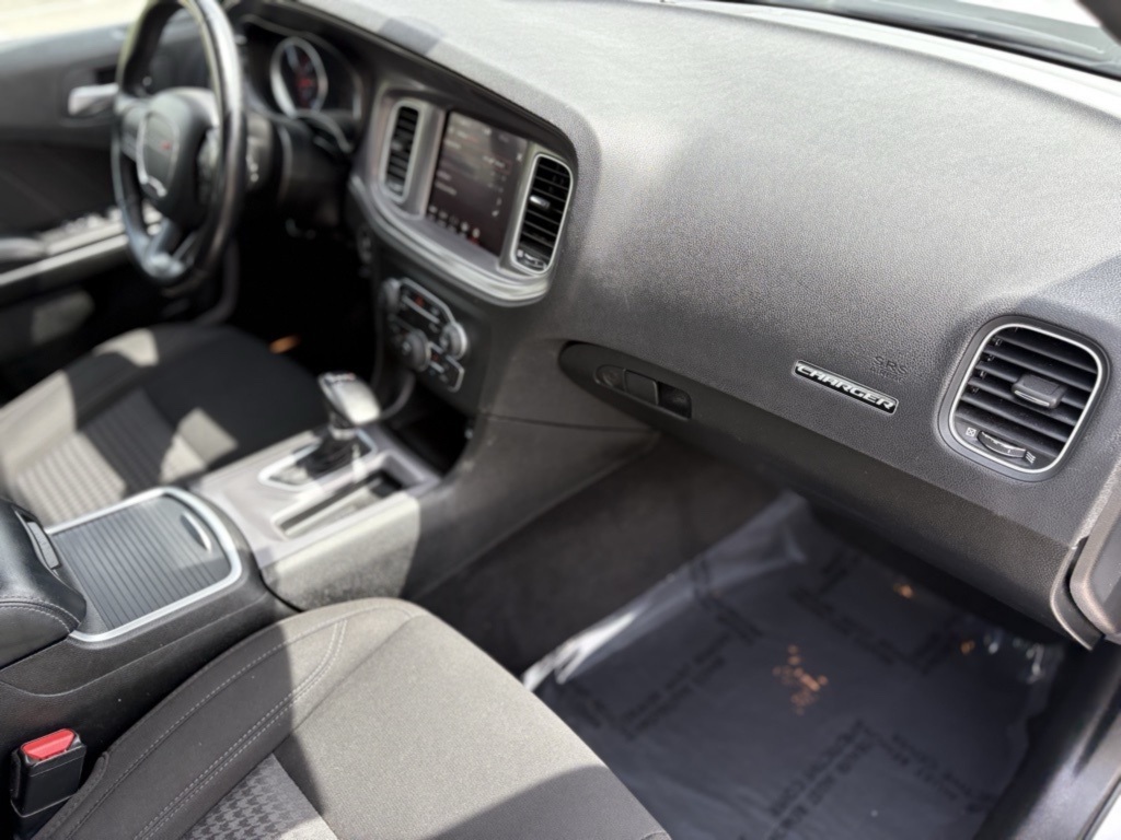 2023 Dodge Charger SXT photo 28