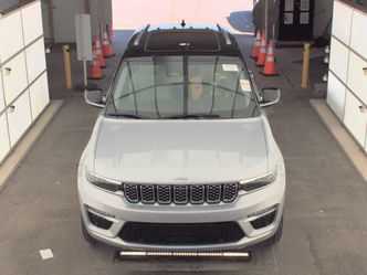 Used 2022 Jeep Grand Cherokee Summit with VIN 1C4RJHEG9N8571973 for sale in Kansas City