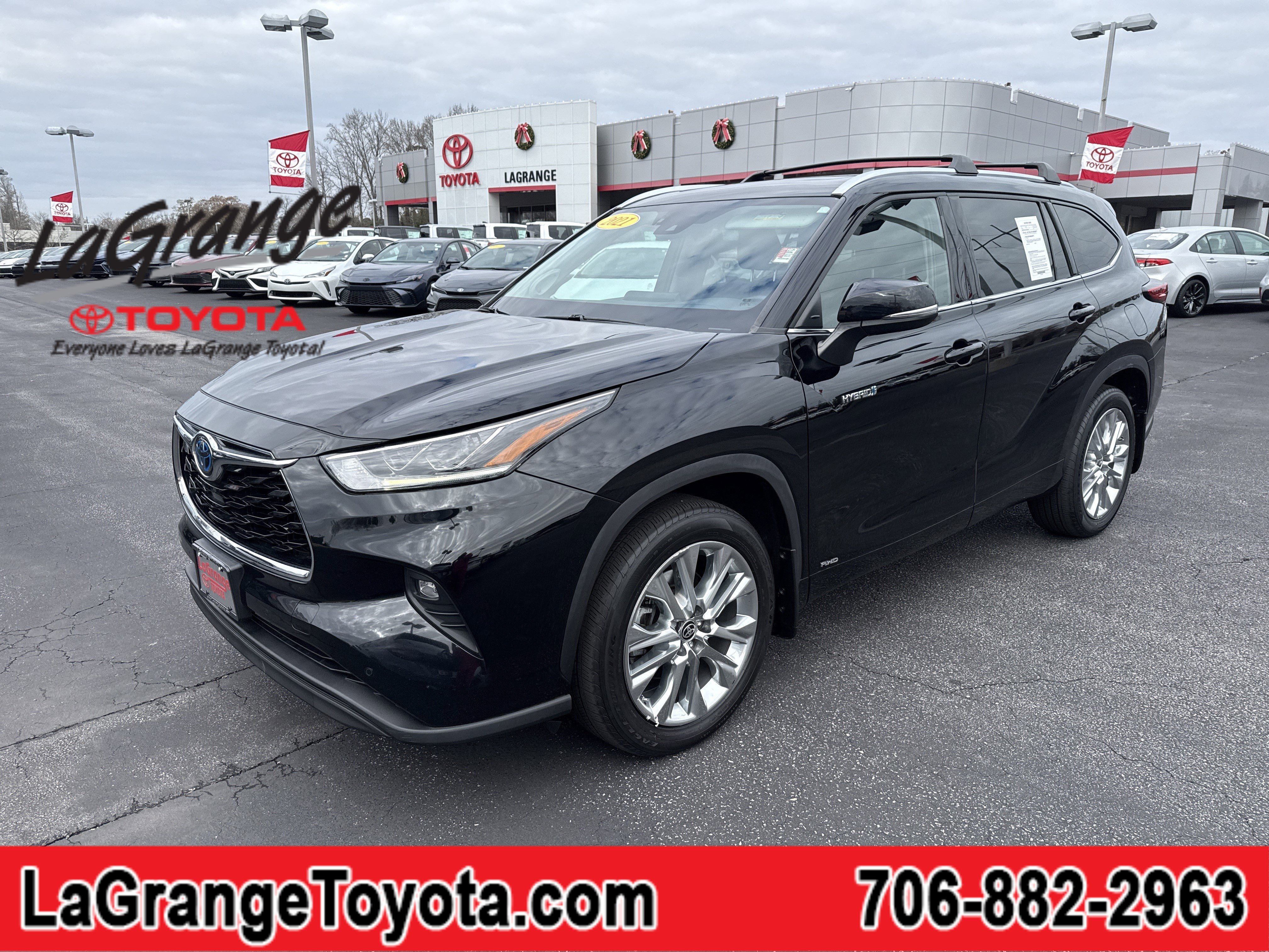 2021 Toyota Highlander Limited's photo