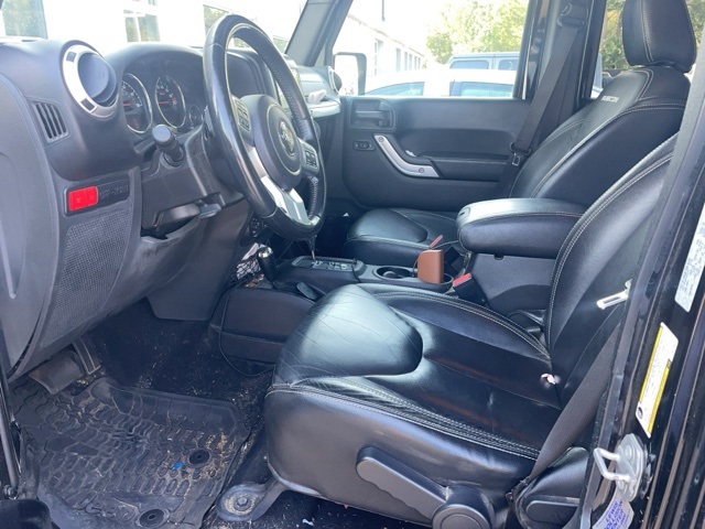 2016 Jeep Wrangler Unlimited Rubicon photo 4
