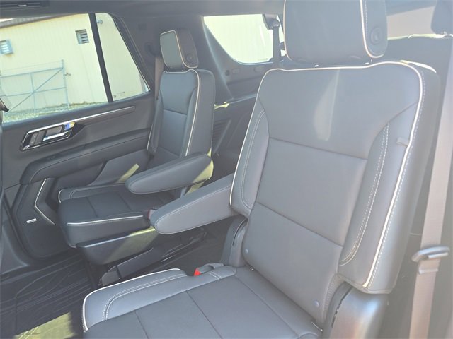2025 Chevrolet Tahoe Premier photo 15