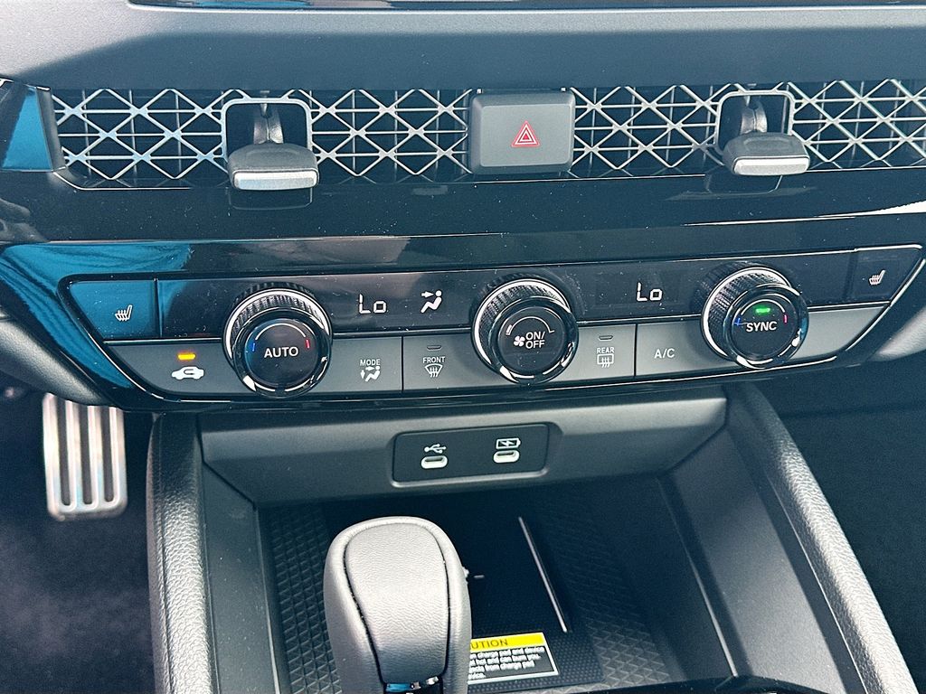 2025 Honda Accord Hybrid Sport photo 12