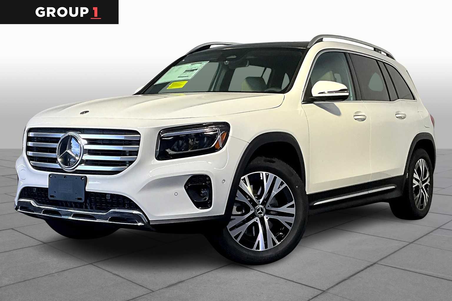 2026 Mercedes-Benz GLB GLB 250's photo