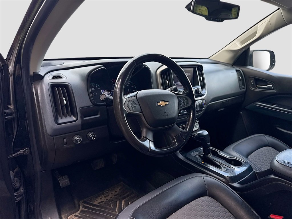2017 Chevrolet Colorado Z71 photo 9