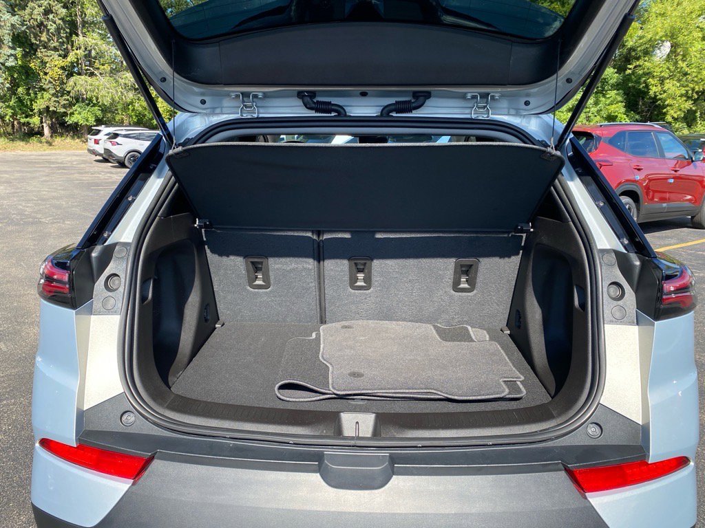 2023 Chevrolet Bolt EUV Premier photo 24