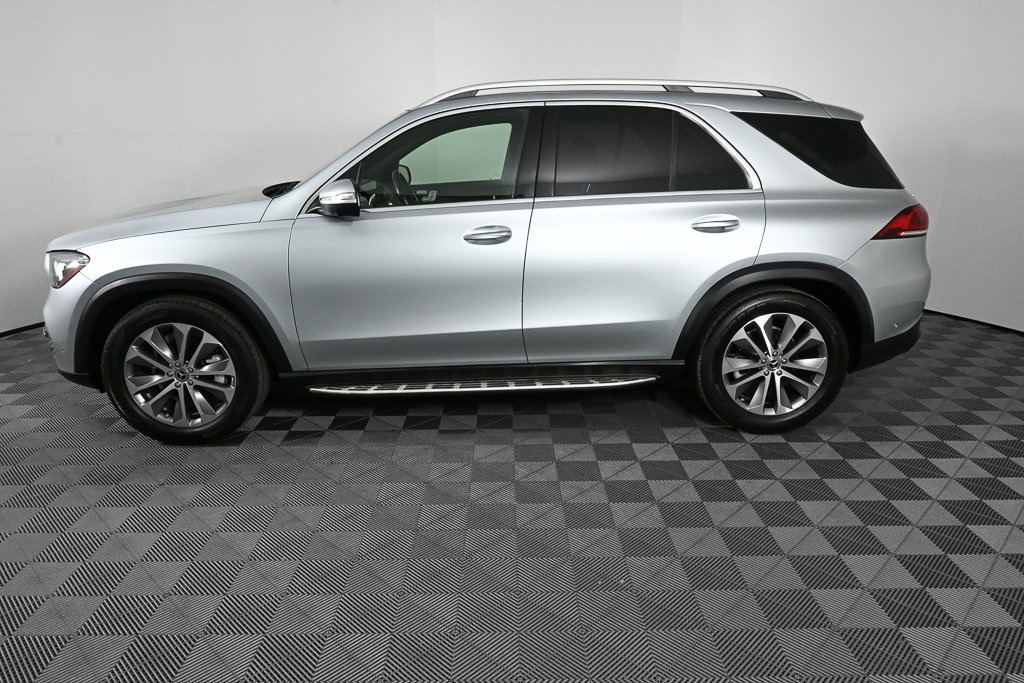 2022 Mercedes Benz GLE 350 4MATIC photo 3