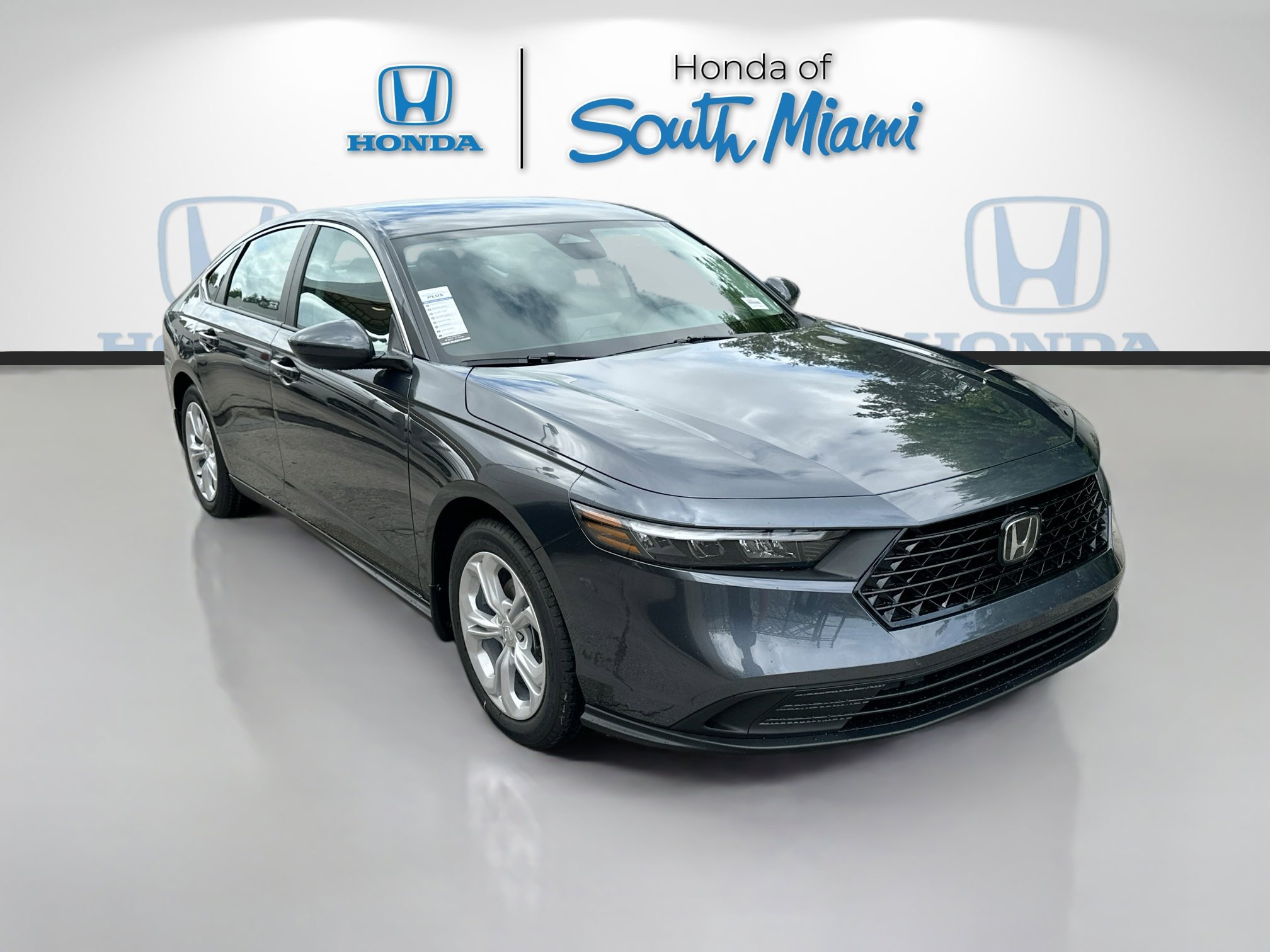 2025 Honda Accord LX's photo