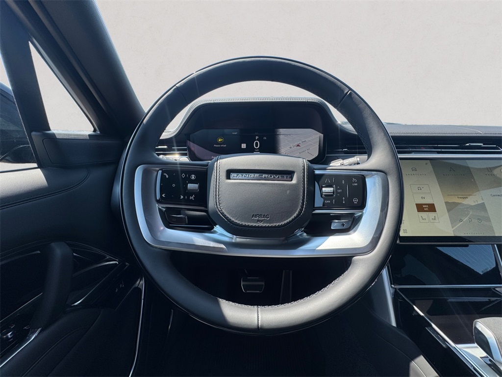 2025 Land Rover Range Rover SE photo 10