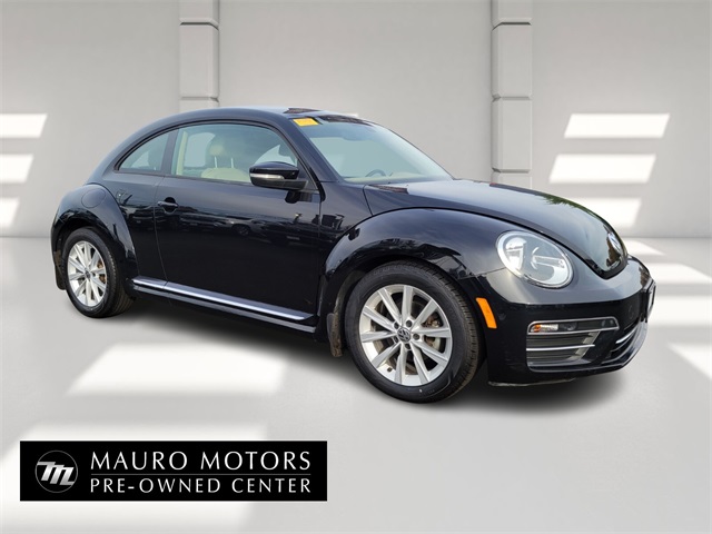 2017 Volkswagen Beetle SE
