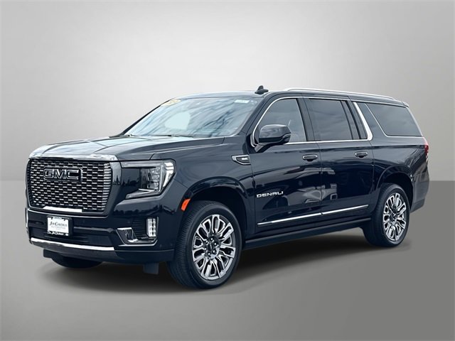 2024 GMC Yukon XL Denali Ultimate's photo