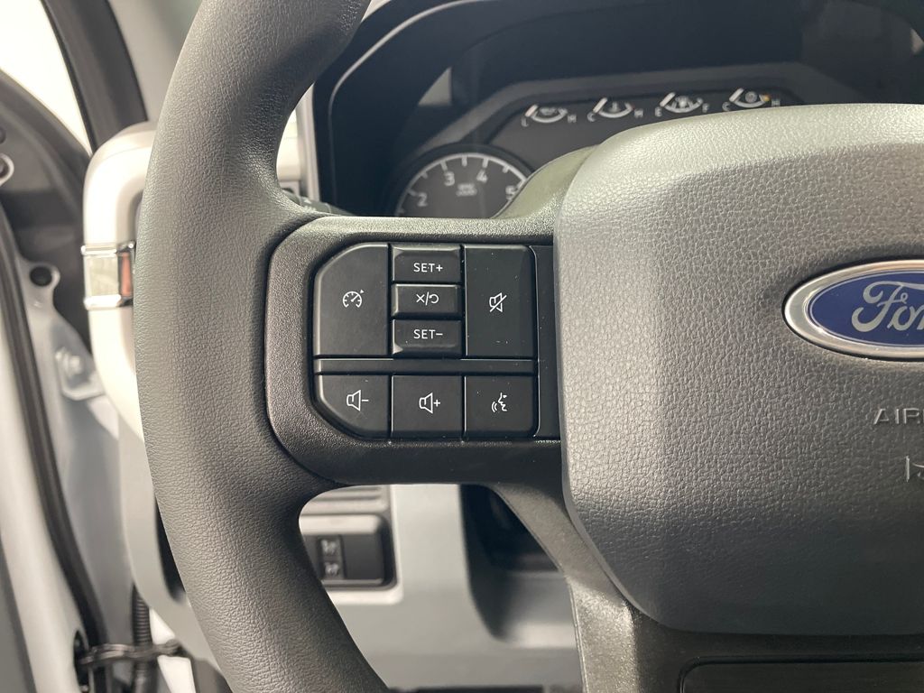 2026 Ford F-250 XL photo 14