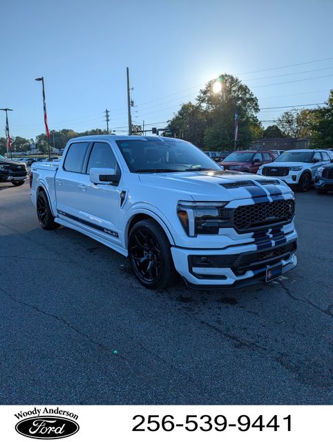 2025 Ford F-150 Lariat photo 3