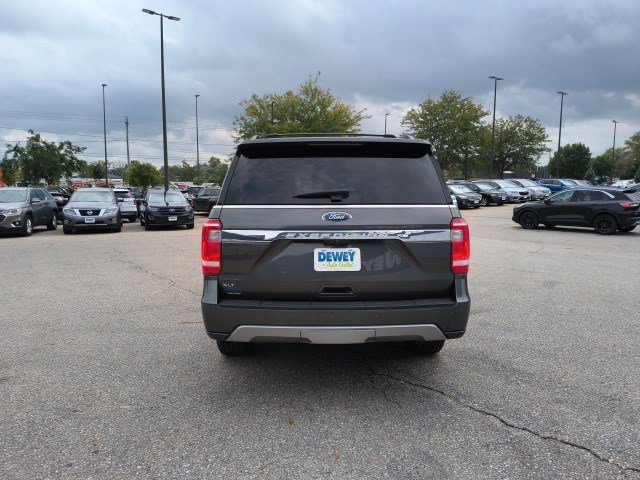 2020 Ford Expedition XLT photo 4