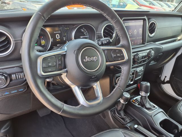 2022 Jeep Wrangler Unlimited Sahara 4xe photo 5