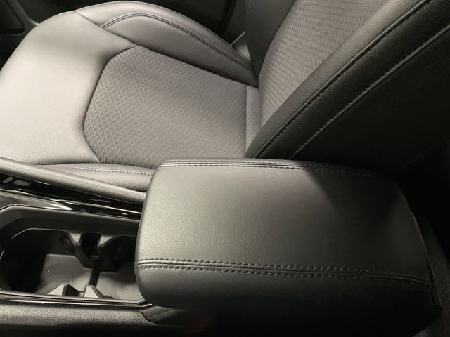 2025 Jeep Compass Latitude Altitude Special Edition photo 15