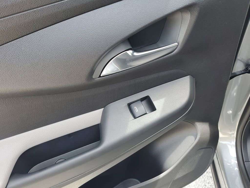 2025 Buick Envista Avenir photo 42