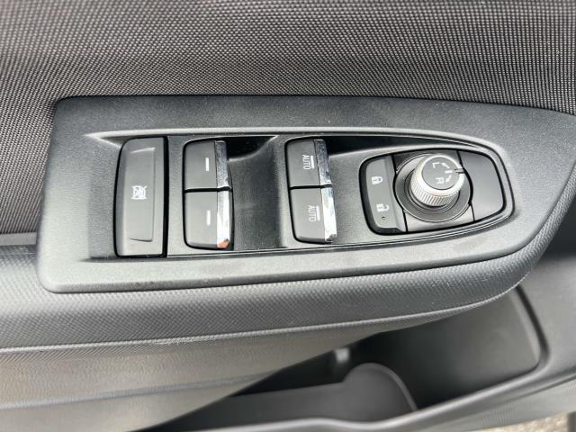 2025 Subaru Forester Premium Base photo 14