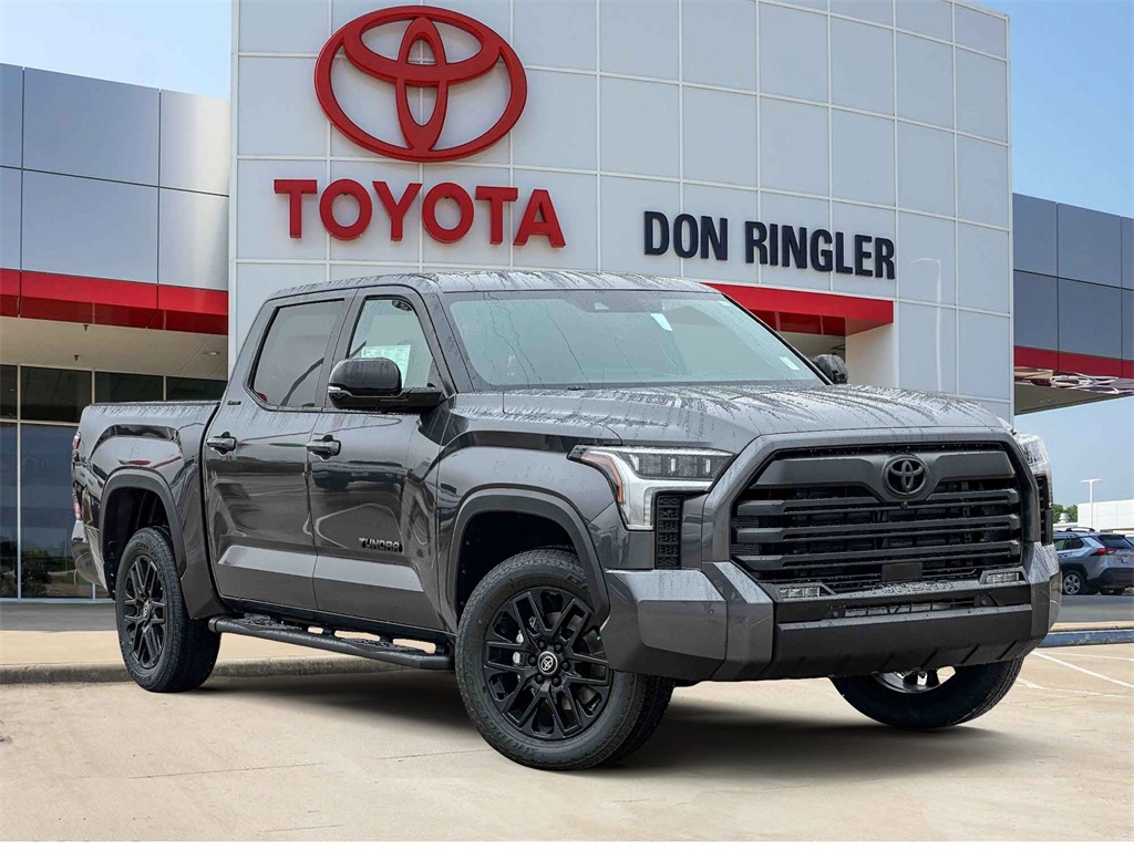 2026 Toyota Tundra Limited's photo