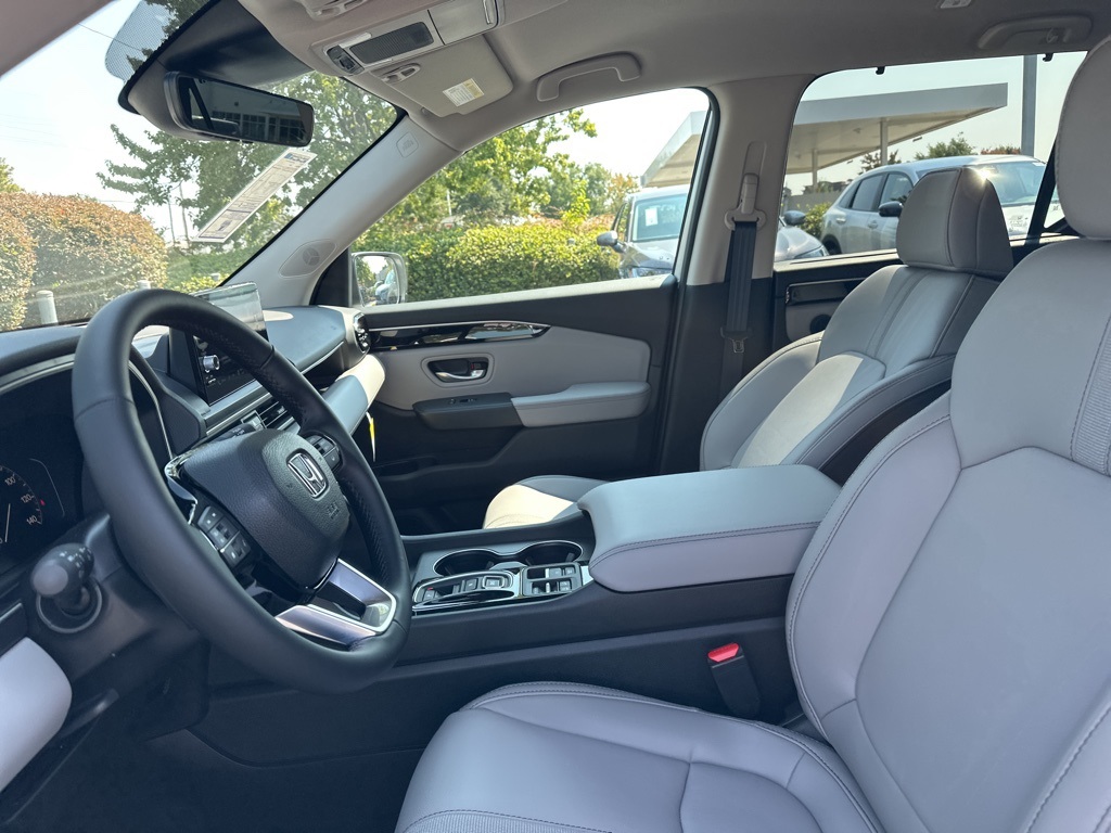 2025 Honda Pilot EX-L photo 18