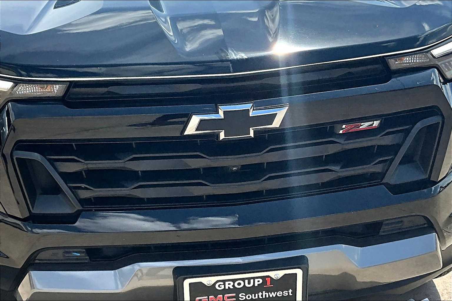 2024 Chevrolet Colorado Z71 photo 27