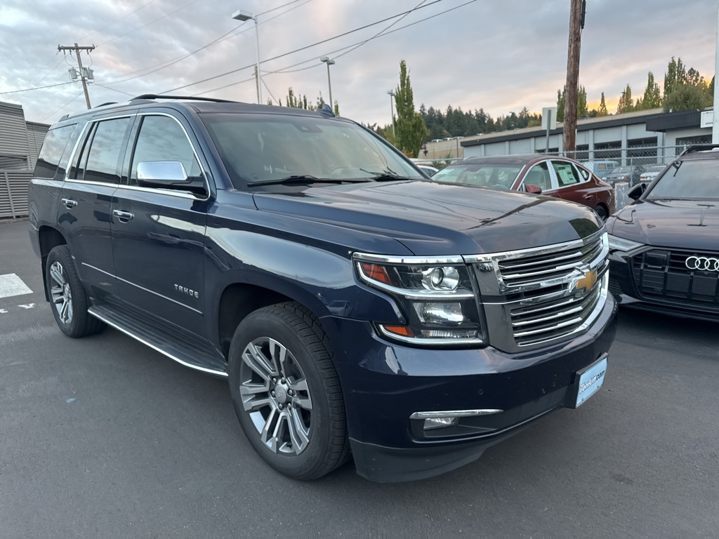 2019 Chevrolet Tahoe Premier photo 2