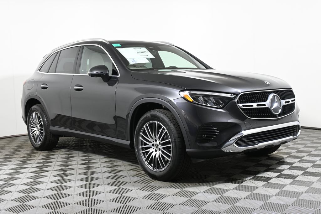 2025 Mercedes Benz GLC 300 4MATIC photo 8