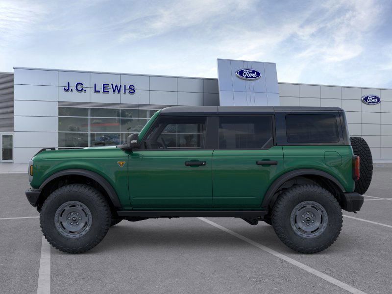 2025 Ford Bronco Badlands photo 3