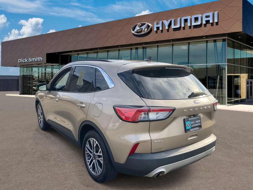 2021 Ford Escape SEL photo 3
