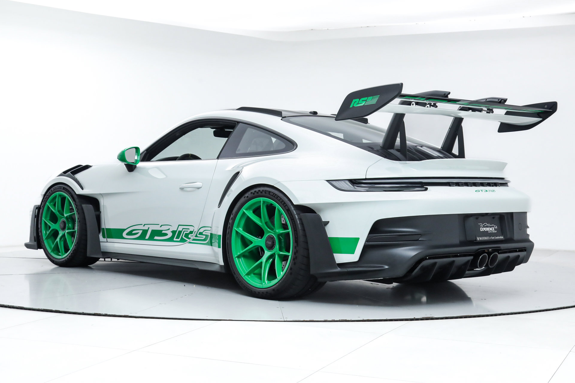 2024 Porsche 911 GT3 RS photo 3
