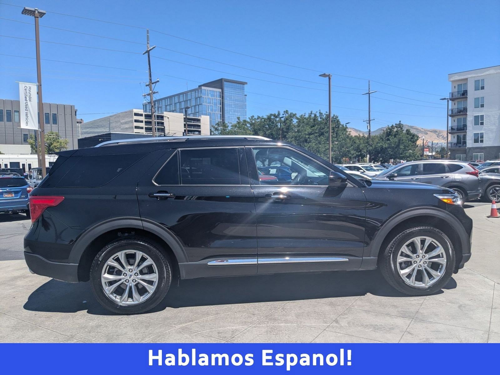 2024 Ford Explorer Limited photo 2