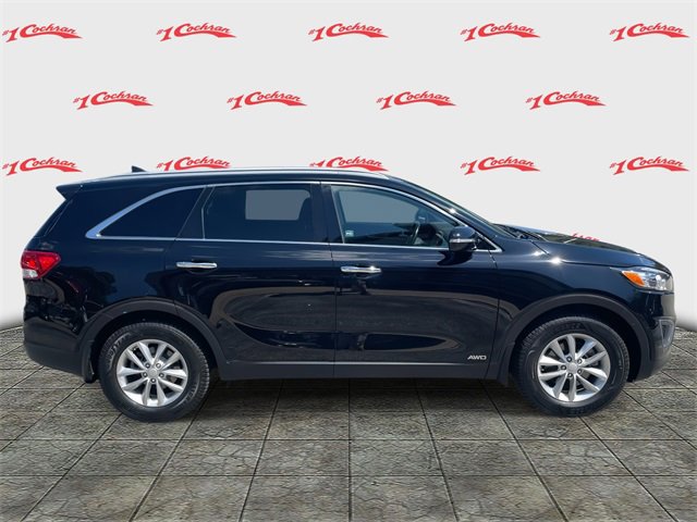 2016 Kia Sorento LX photo 2
